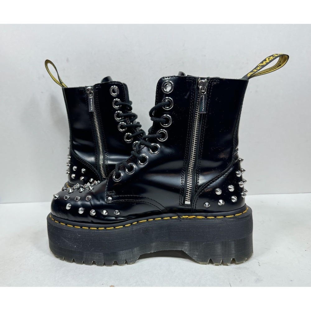 Dr. Martens Jadon Max Stud Womens Sz 8 Spike Boots Platform Black Smooth Leather - Picture 5 of 9